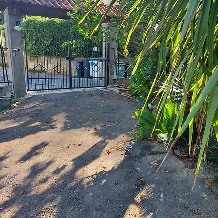 Riviera Garden Gênes