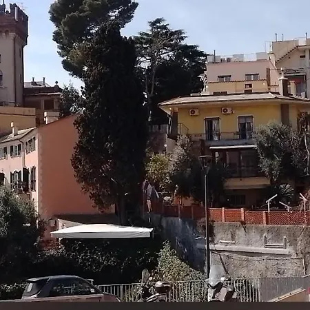 Riviera Garden Gênes